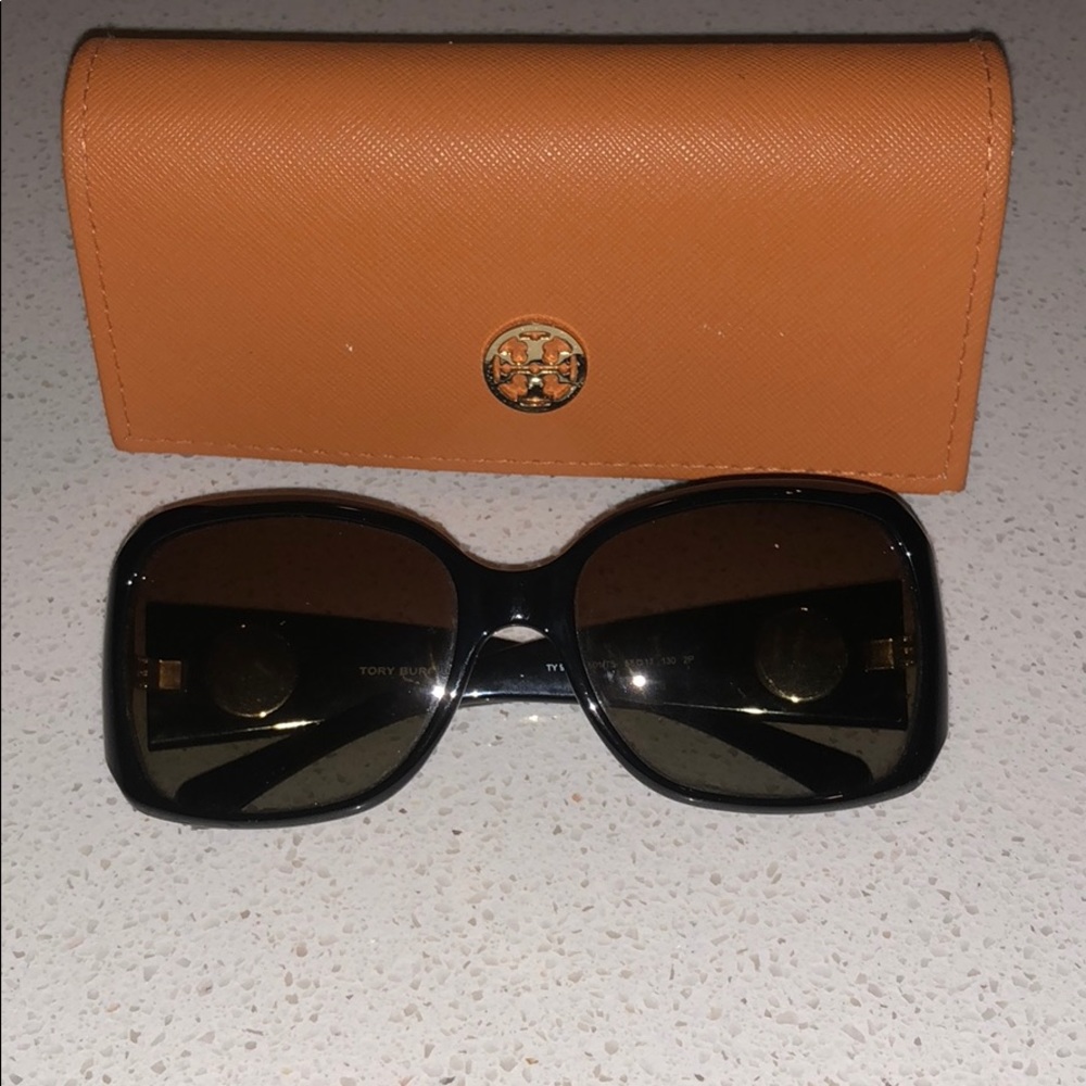 Tory Burch 58mm Oversized Square Sunglasses